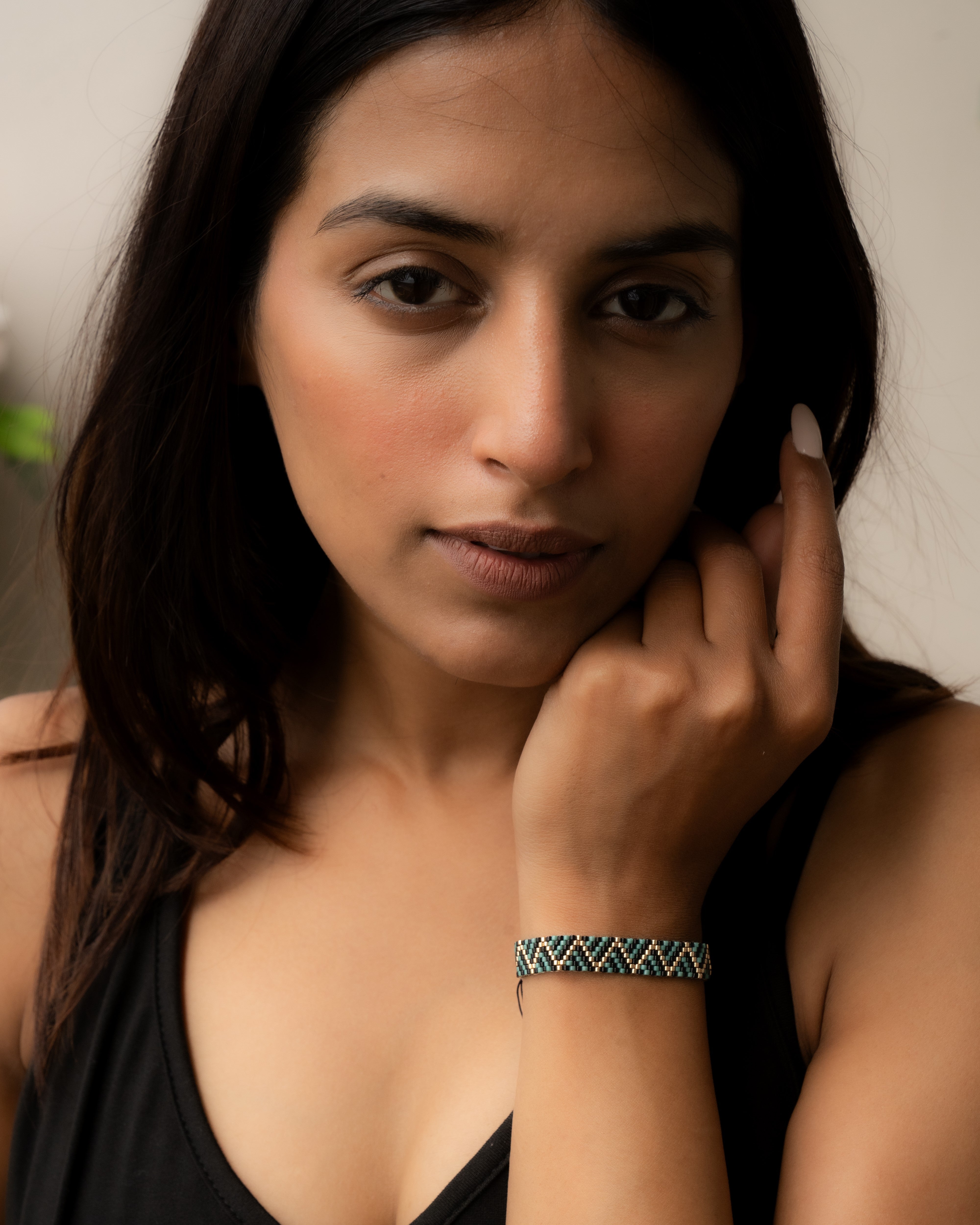 Taakshi Bracelet - Jenni and Janki