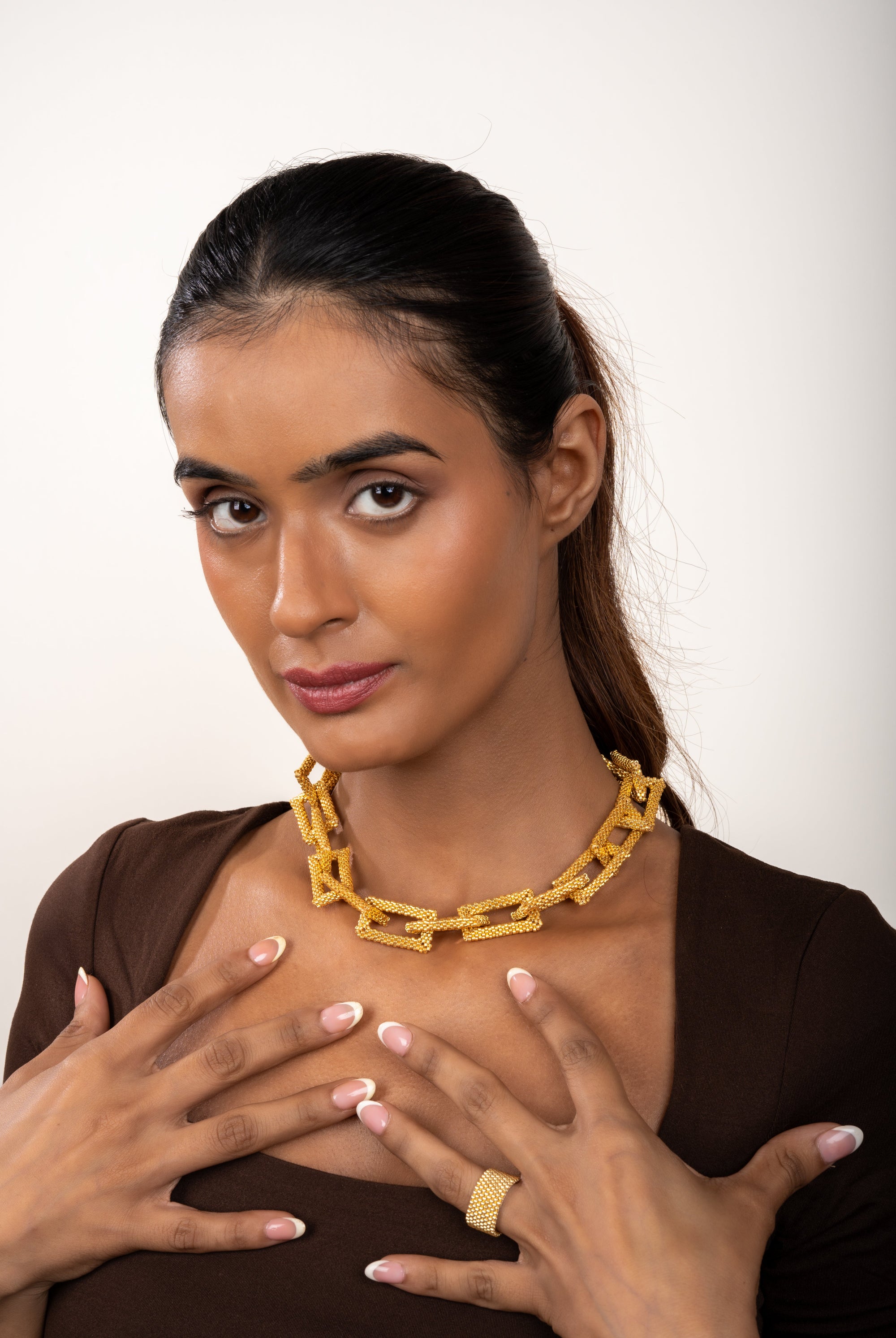 Regalia Link Choker - Jenni and Janki