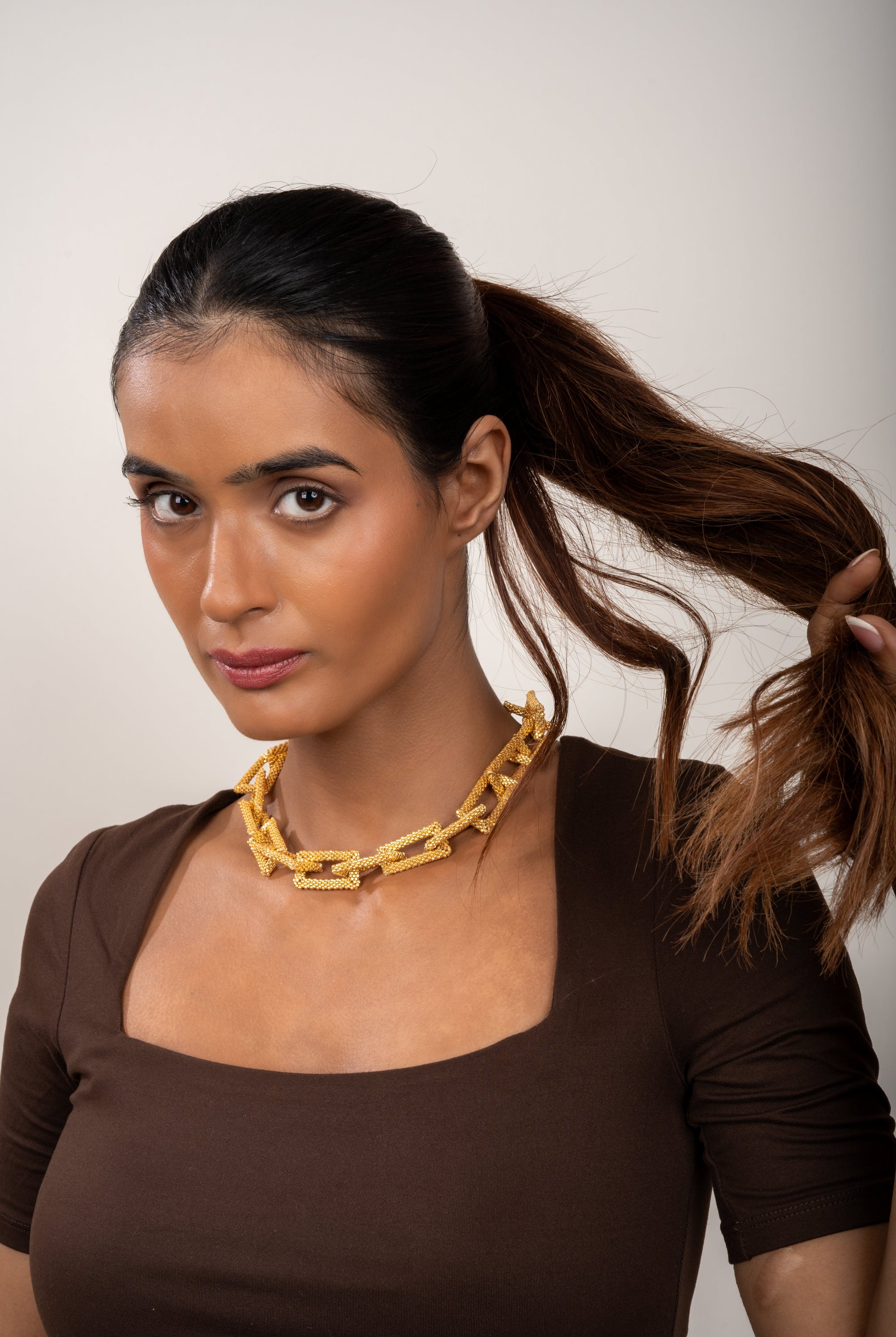 Regalia Link Choker - Jenni and Janki