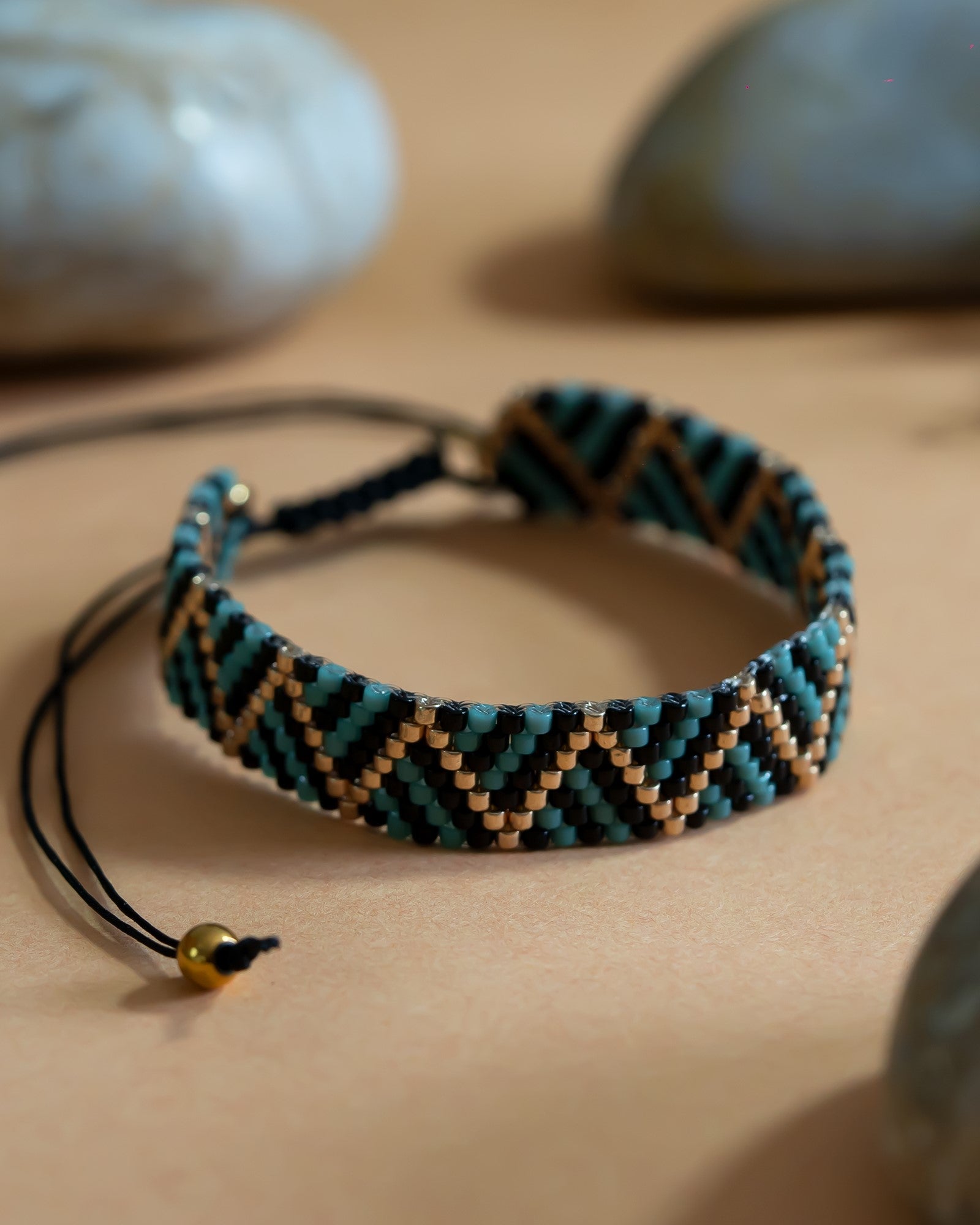 Taakshi Bracelet - Jenni and Janki