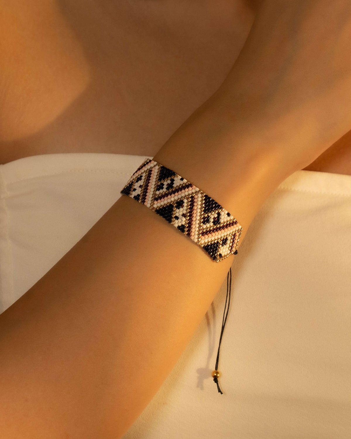 Tashi Bracelet - Jenni and Janki
