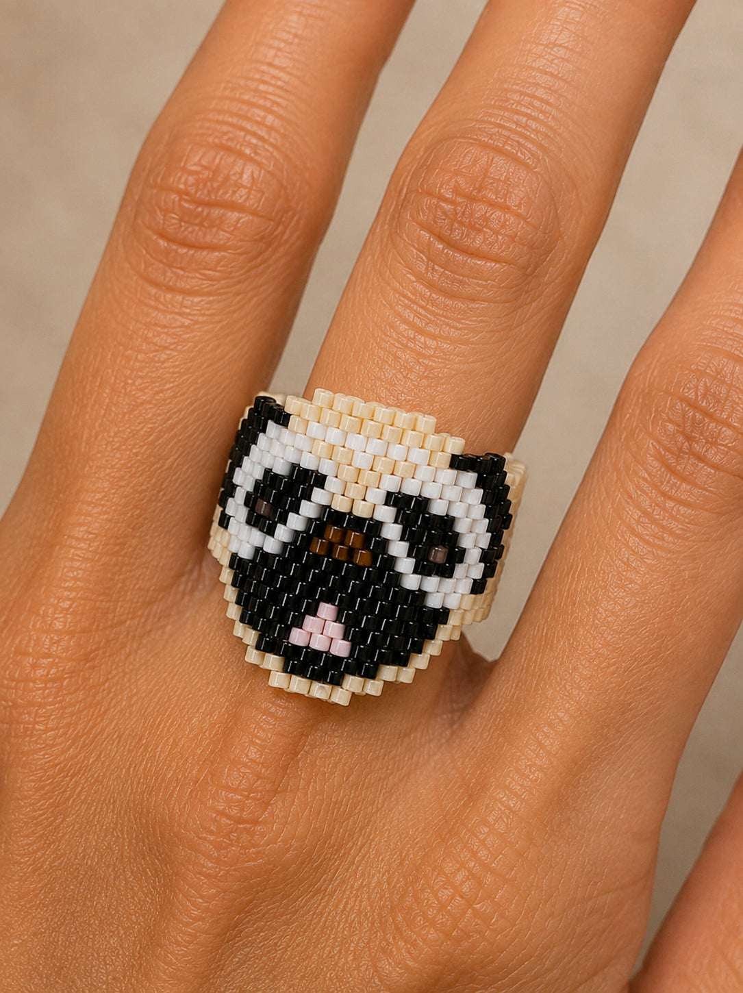 Pug Ring