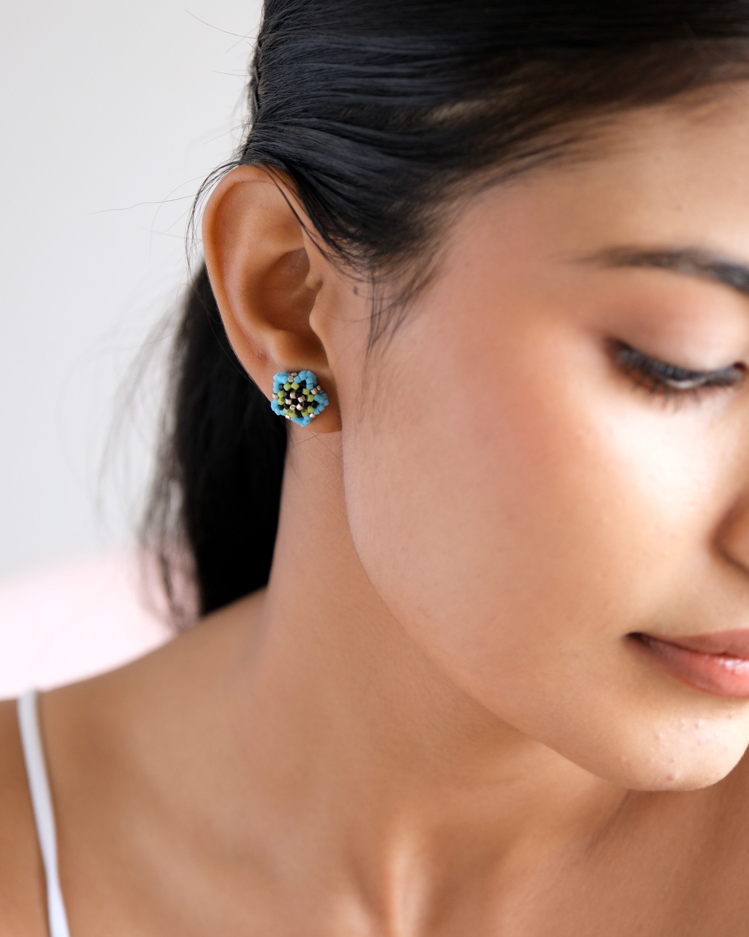 Neha Stud Earrings - Jenni and Janki